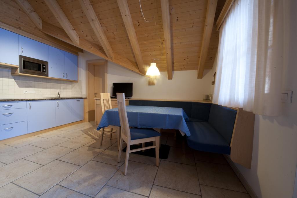 Appartamenti Villa Olympia コルヴァーラ・イン・バディーア 部屋 写真